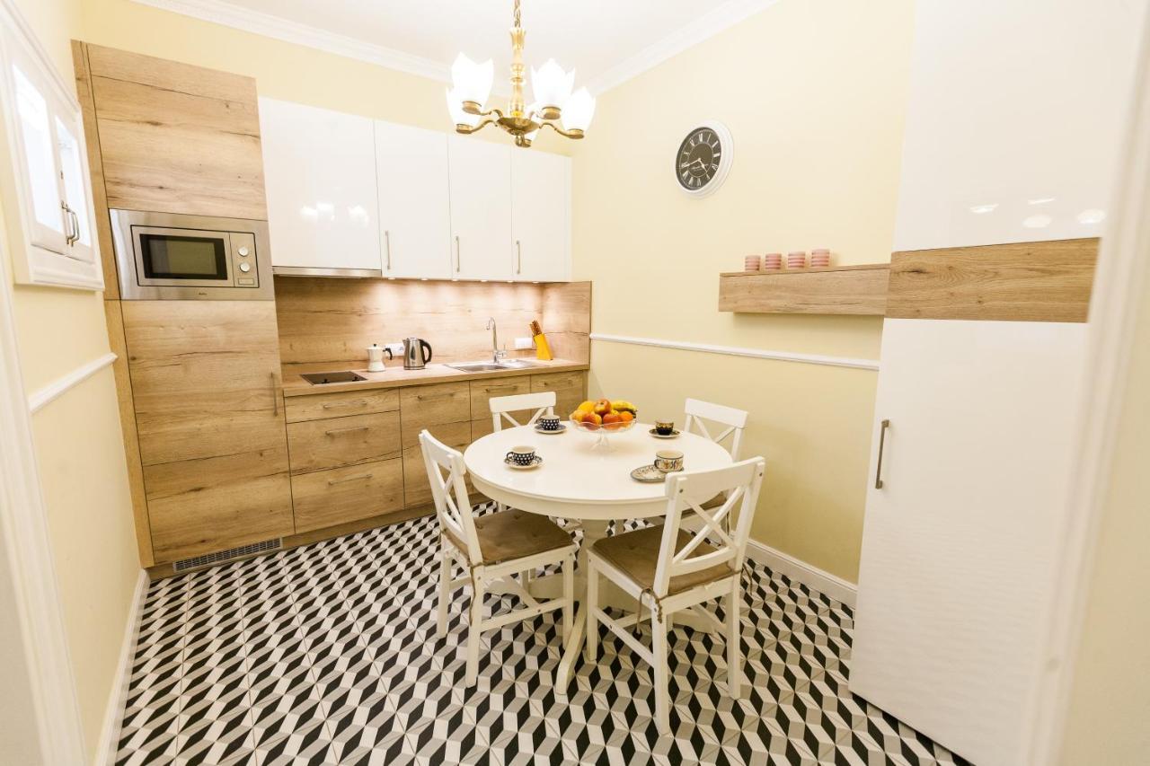 Vintage Poselska Apartment *